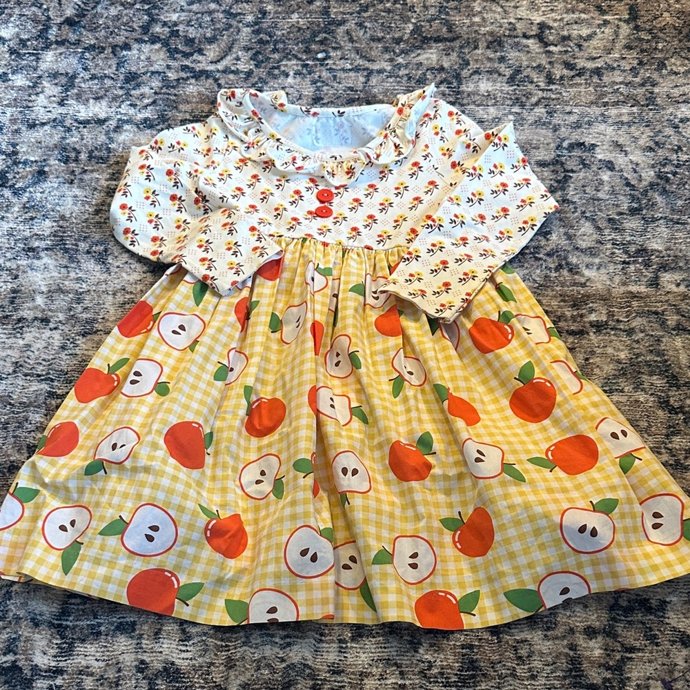 Eleanor rose Apple Print Dress (6/7)